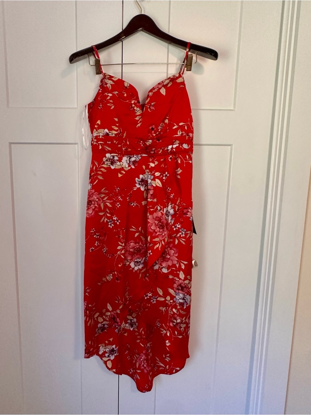 Lulu's My Favorite Day Red Floral Spaghetti-Strap Midi Dress‎ NWT M